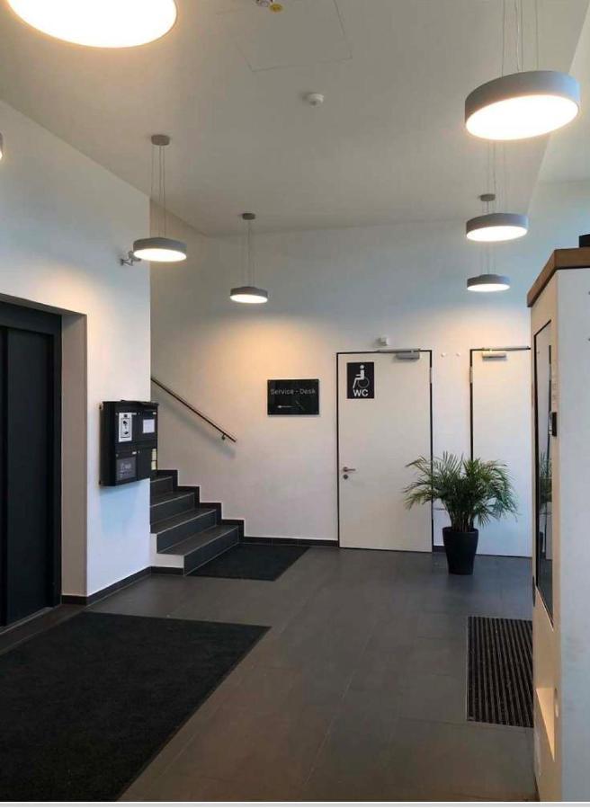 Myroom Business Naehe Messe * Munique